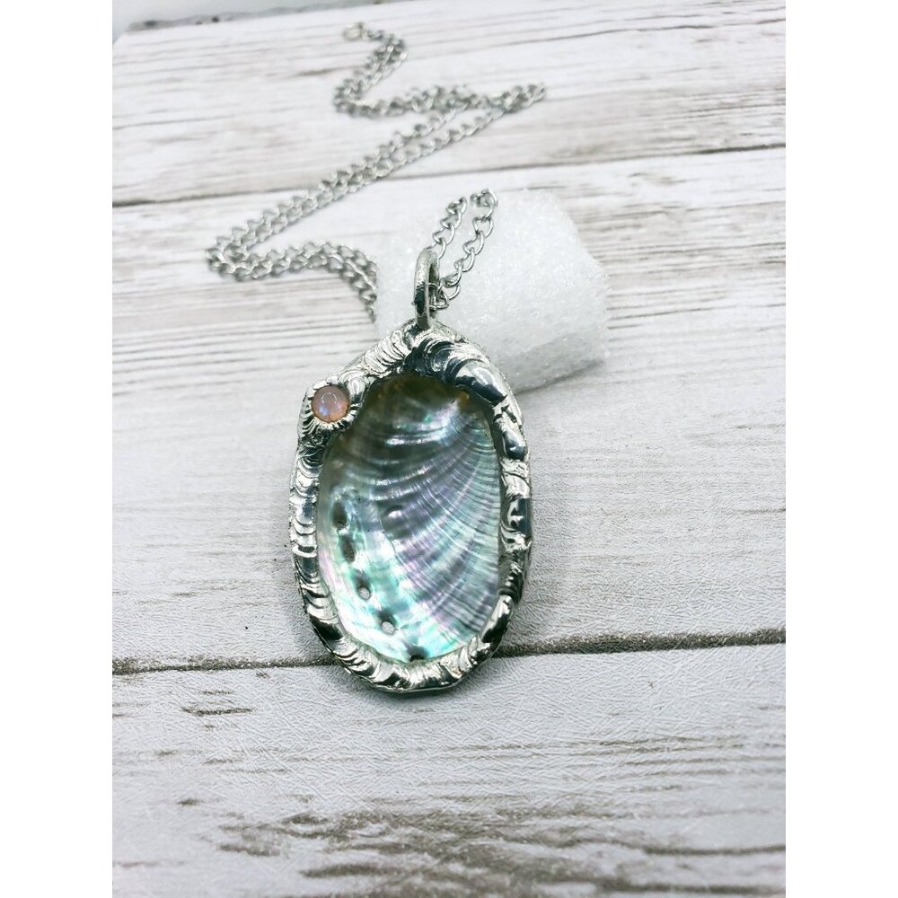 Abalone and moonstone crystal necklace handmade - Picture 9 of 12